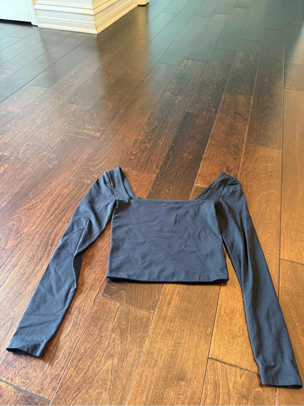 Black cropped square neck top